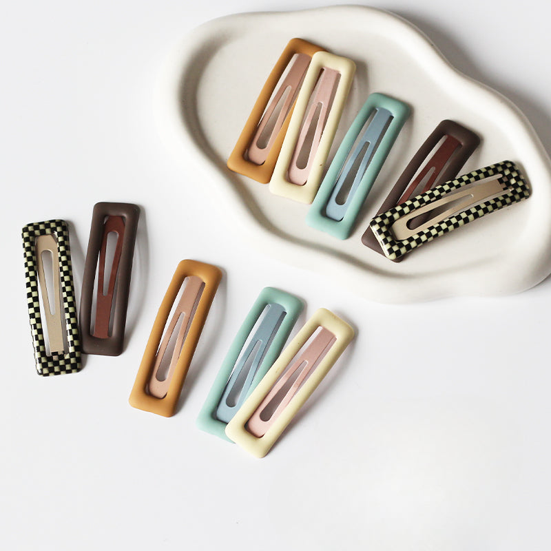 Set Of Five Hair Clips, Trendy And Stylish For Women To Manage Hair