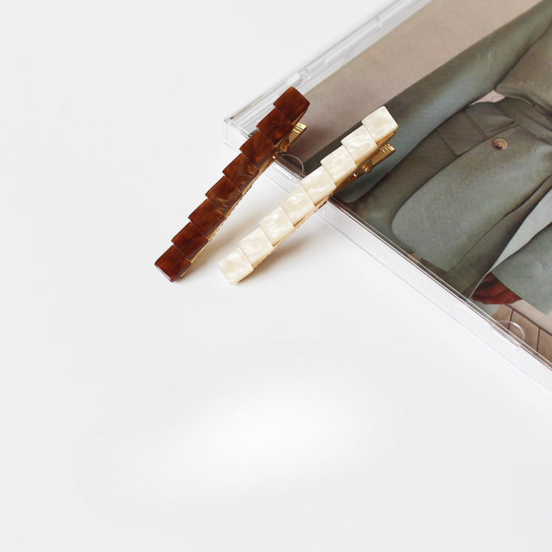 Minimalist Small Square Hair Clips - 2024 Trendy Side Clips for Women, Premium Bang Clips and Forehead Hair Accessories