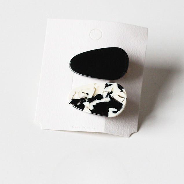 Set Of Two Hair Clips, Trendy And Stylish For Women To Style Hair
