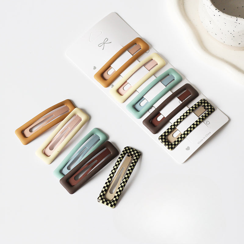 Set Of Five Hair Clips, Trendy And Stylish For Women To Manage Hair