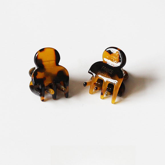 Small Claw Clip, Trendy and Elegant Acrylic Hair Accessory (1.7cm)