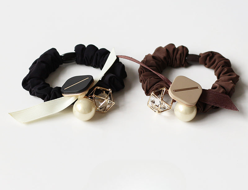 Premium Hair Tie - Trendy 2023 New Hair Band, Japanese and Korean Inspired Thick Elastic Band for Women's Hair Ties