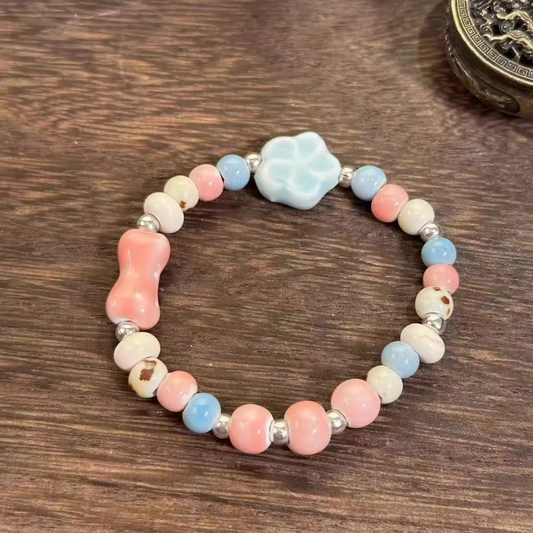 Retro Floral White Bead Porcelain Bracelet for Women - A Trendy, Unique, and Versatile Couple's Accessory.