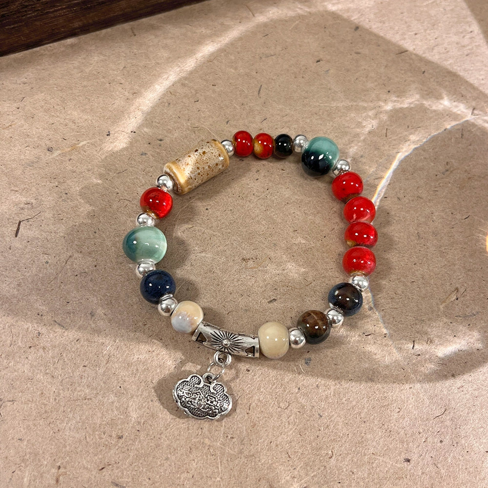 Retro Ethnic-style Porcelain Butterfly Bracelet for Women - A New Chinese-style, Unique, and Exquisite Multicolored Beaded Accessory
