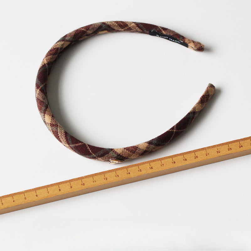 Heart Stripe Headband, High-End Hair Accessory For Various Occasions.