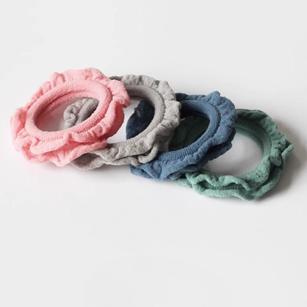 Soft Seamless Hair Ties, Gentle And Stylish For Women To Style Hair(Set of 4)
