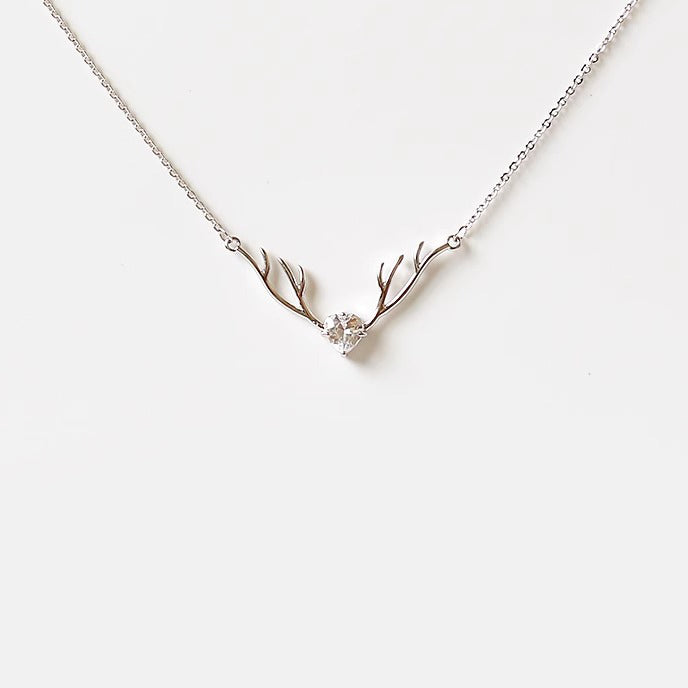 Elegant Antler Necklace - Crystal Rhinestone Alloy Pendant Collarbone Chain for Women