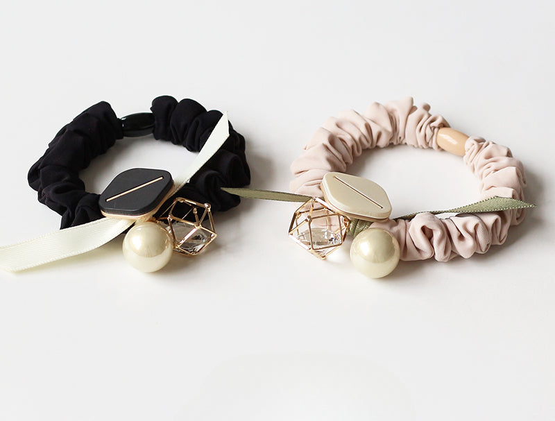 Premium Hair Tie - Trendy 2023 New Hair Band, Japanese and Korean Inspired Thick Elastic Band for Women's Hair Ties