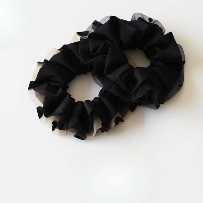 Textured Black Crinkle Hair Tie, High-Elasticity And Durable Hair Accessory.