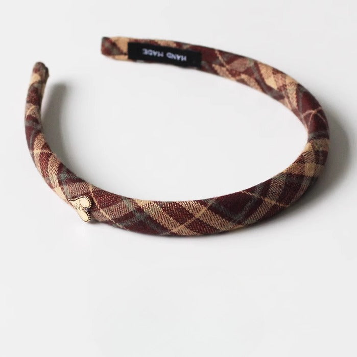 Heart Stripe Headband, High-End Hair Accessory For Various Occasions.
