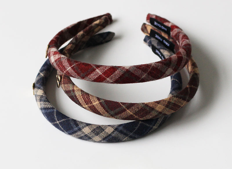 Heart Stripe Headband, High-End Hair Accessory For Various Occasions.