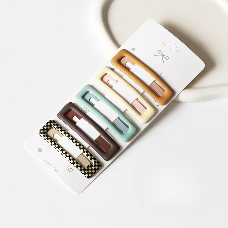 Set Of Five Hair Clips, Trendy And Stylish For Women To Manage Hair