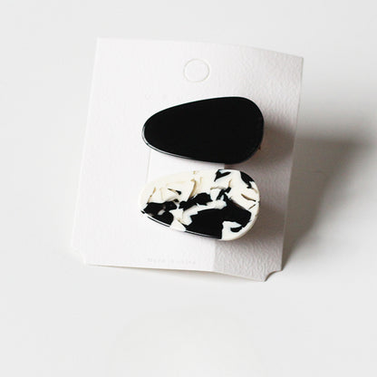 Set Of Two Hair Clips, Trendy And Stylish For Women To Style Hair