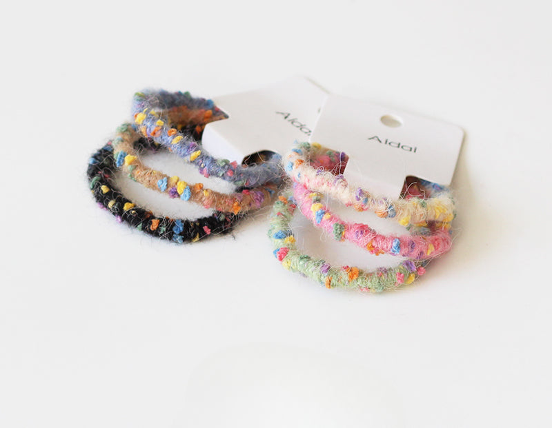 3-Pack Plush Hair Ties - Trendy Elegant Hair Accessory, Elastic Bands for Women's Hair Ties and Holders