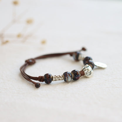 Retro Porcelain Bead Bracelet for Women - A National Trendy Accessory Featuring the Auspicious Lion
