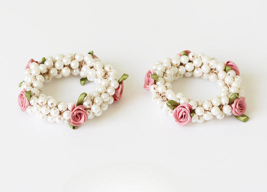 Pearl Rose Hair Tie Stylish Hairband For Women Perfect For Ponytails Elegant And Sophisticated Hair Accessory