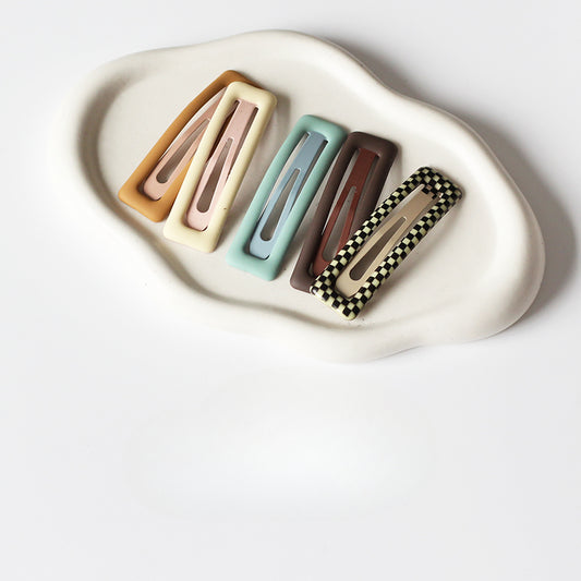 Set Of Five Hair Clips, Trendy And Stylish For Women To Manage Hair