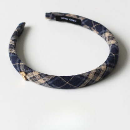 Heart Stripe Headband, High-End Hair Accessory For Various Occasions.